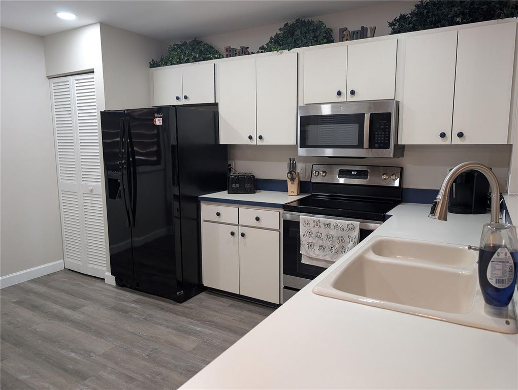 135 WILD PALM DRIVE, BRADENTON, FL 34210 — photo 4