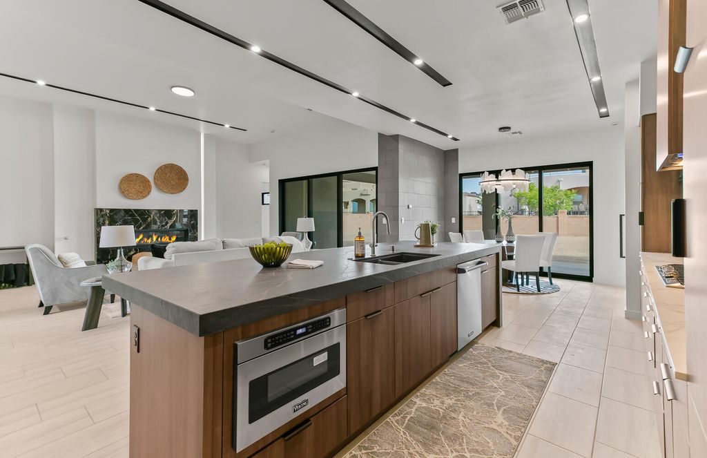 Image 16 of property listing at 6511 VISTA DEL PRADO, Albuquerque, NM 87120