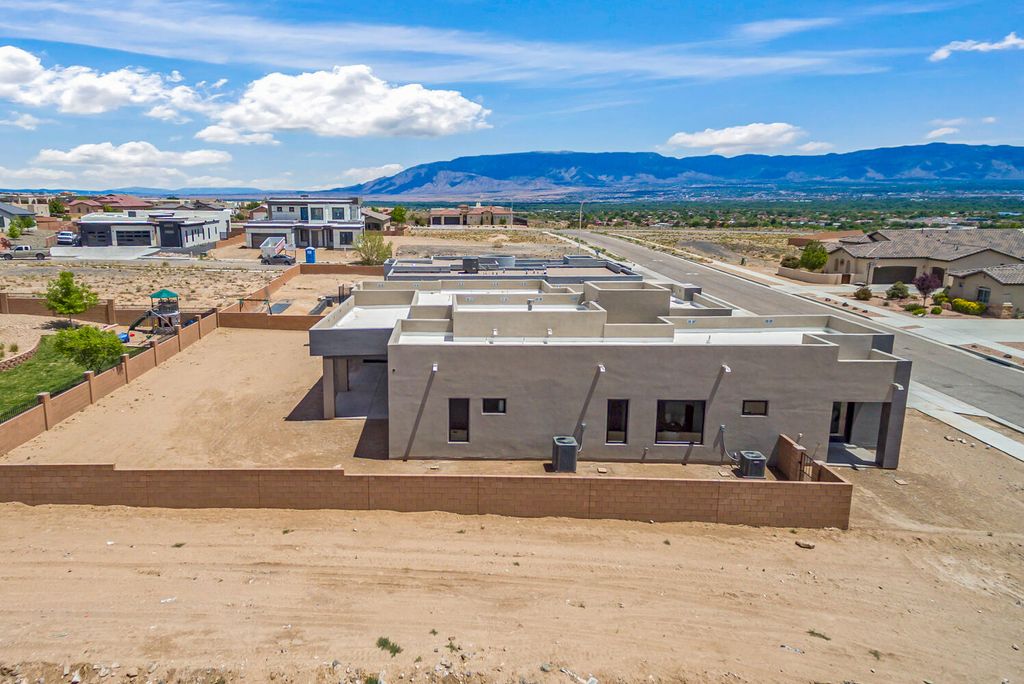 Image 65 of property listing at 6511 VISTA DEL PRADO, Albuquerque, NM 87120