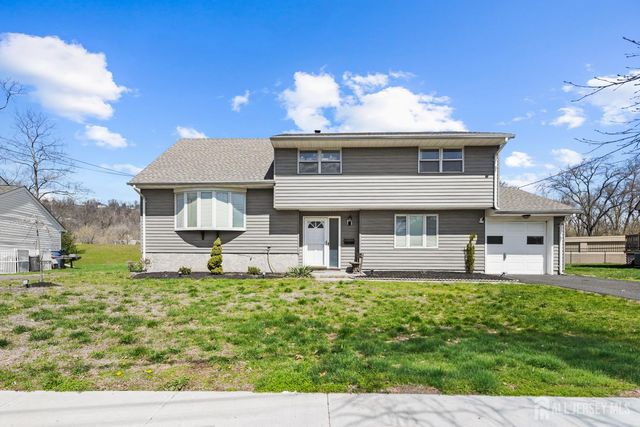 21 Starlit Drive, Middlesex, NJ 08846