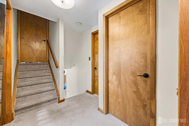 21 Starlit Drive, Middlesex, NJ 08846