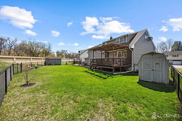21 Starlit Drive, Middlesex, NJ 08846
