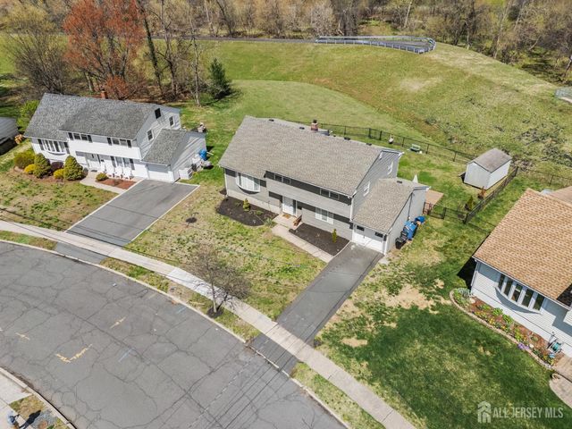 21 Starlit Drive, Middlesex, NJ 08846