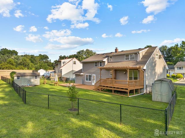 21 Starlit Drive, Middlesex, NJ 08846