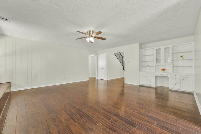 12011 Kirknoll Drive, Houston, TX 77089