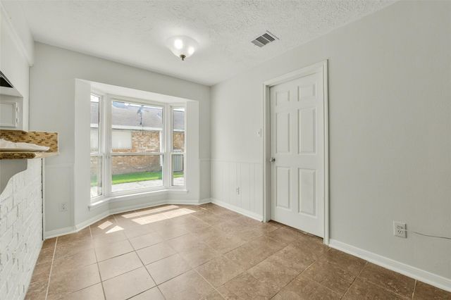 12011 Kirknoll Drive, Houston, TX 77089
