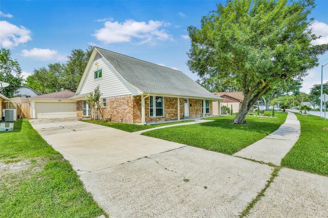 12011 Kirknoll Drive, Houston, TX 77089