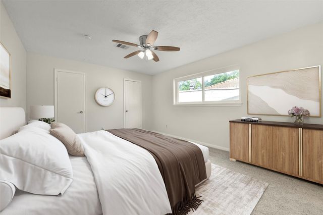 12011 Kirknoll Drive, Houston, TX 77089