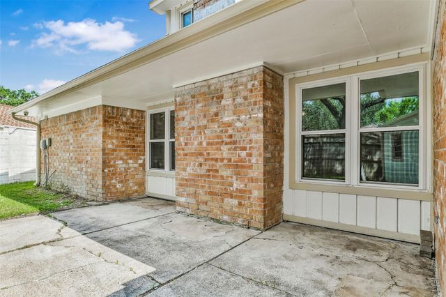 12011 Kirknoll Drive, Houston, TX 77089