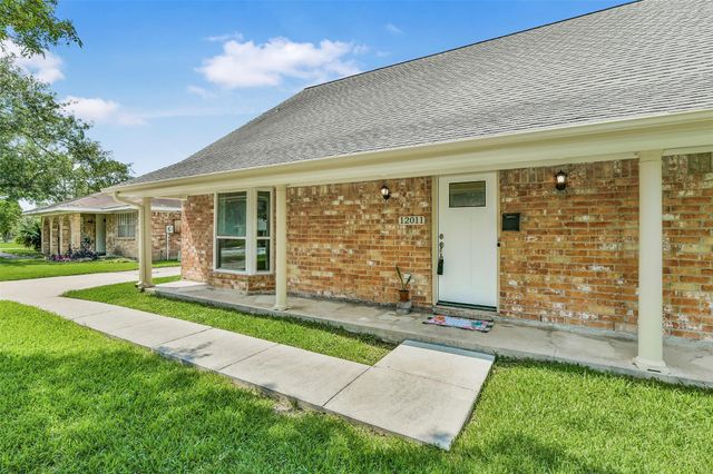 12011 Kirknoll Drive, Houston, TX 77089