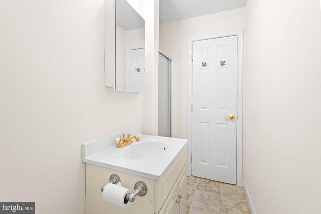 7423 EXMORE ST, Springfield, VA 22150