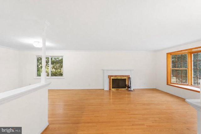 7423 EXMORE ST, Springfield, VA 22150