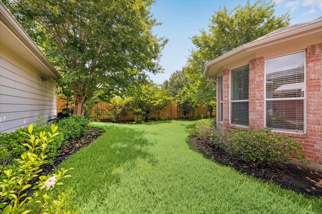 6502 Grand Flora, Houston, TX 77041