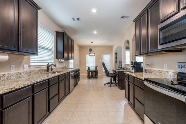 22514 Red Sparrow Drive, Hockley, TX 77447