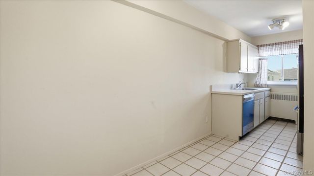 200 Atlantic Avenue 226, Lynbrook, NY 11563