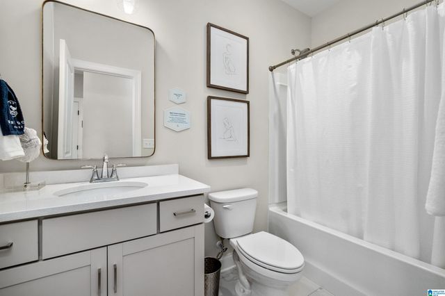 5432 LONGMEADOW RIDGE, Trussville, AL 35173