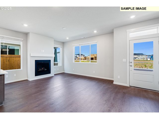 3714 Se 83rd Ave, Hillsboro, OR 97123