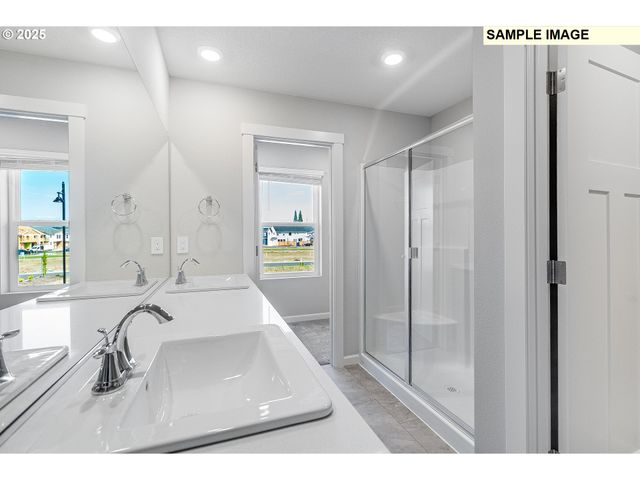 3714 Se 83rd Ave, Hillsboro, OR 97123