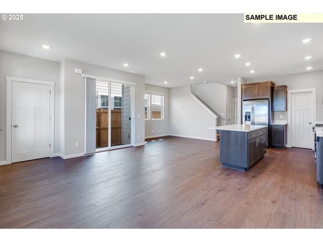 3714 Se 83rd Ave, Hillsboro, OR 97123