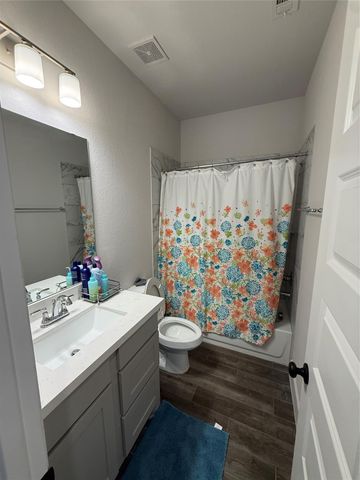 563 Santa Rosa Hills Drive, Katy, TX 77493
