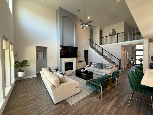 563 Santa Rosa Hills Drive, Katy, TX 77493