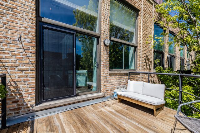 2343 N Greenview Avenue 211, Chicago, IL 60614