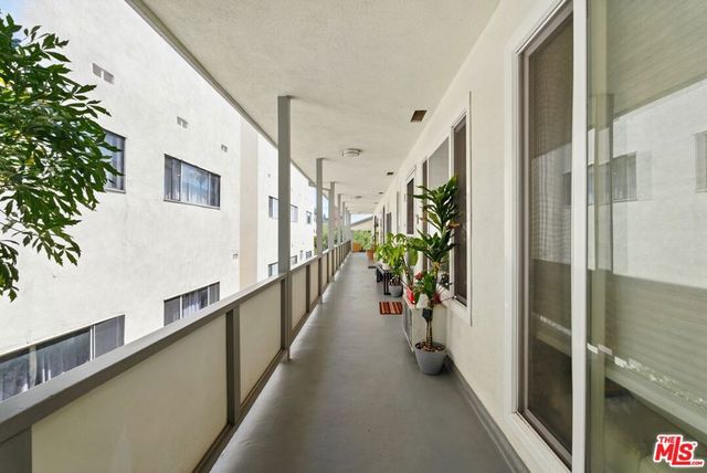 1929 Tamarind Avenue 12, Los Angeles, CA 90068