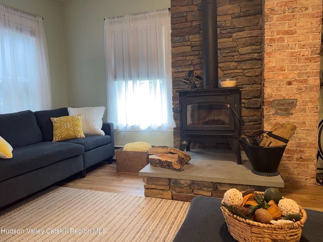 95-97 Livingston Street, Saugerties, NY 12477