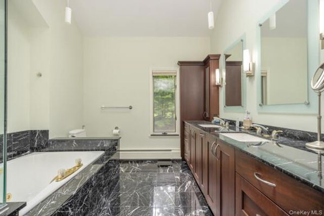 19 W Gate Road, Suffern, NY 10901