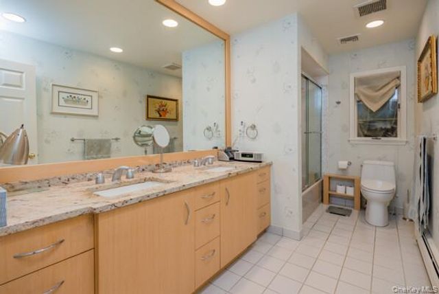 19 W Gate Road, Suffern, NY 10901