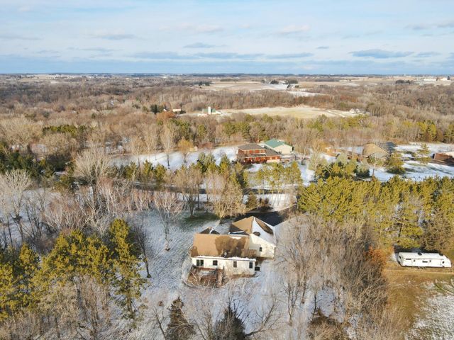 W11789 497th Avenue, Prescott, WI 54021