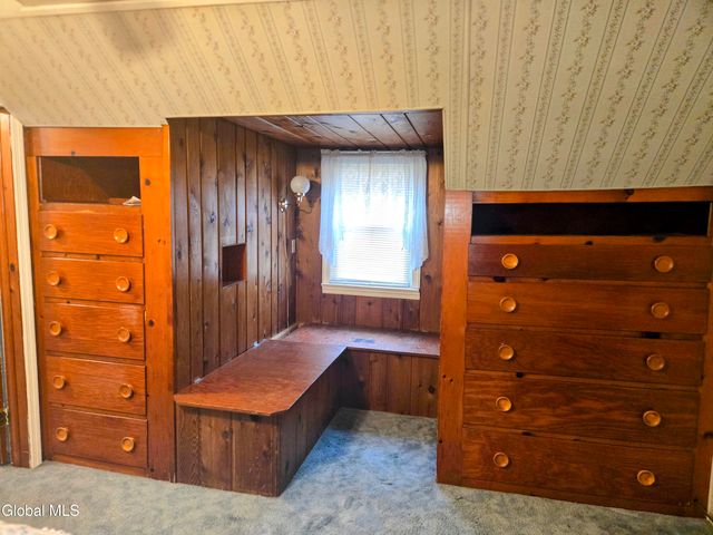 1008 Peter Road, Rotterdam, NY 12303