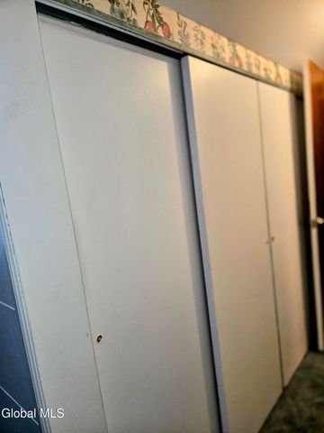 1008 Peter Road, Rotterdam, NY 12303