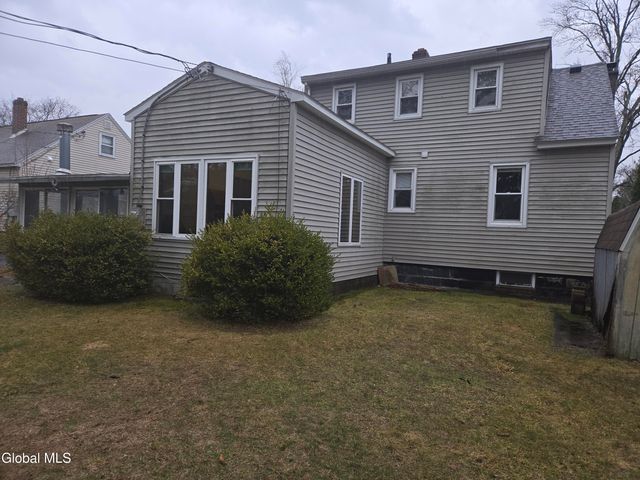 1008 Peter Road, Rotterdam, NY 12303