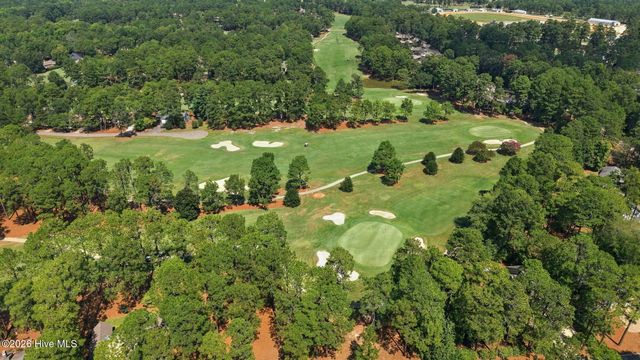 25 Lake Hills Road, Pinehurst, NC 28374