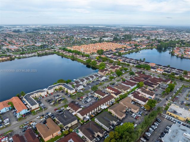 5701 W 25th Ct 305, Hialeah, FL 33016