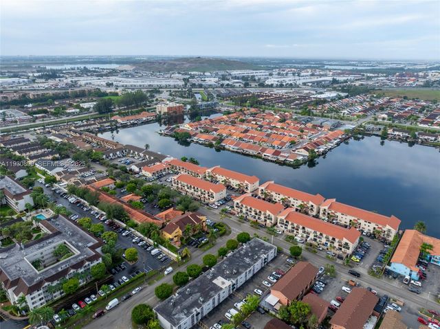 5701 W 25th Ct 305, Hialeah, FL 33016