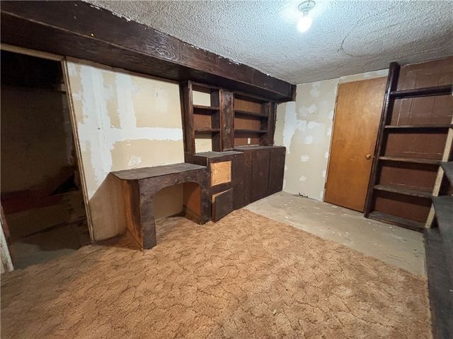 1444 West Lane, Billings, MT 59101