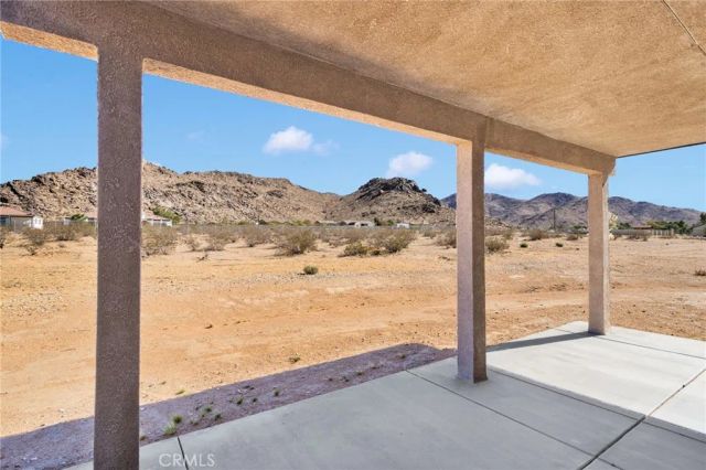 15561 Desert Star, Apple Valley, CA 92307