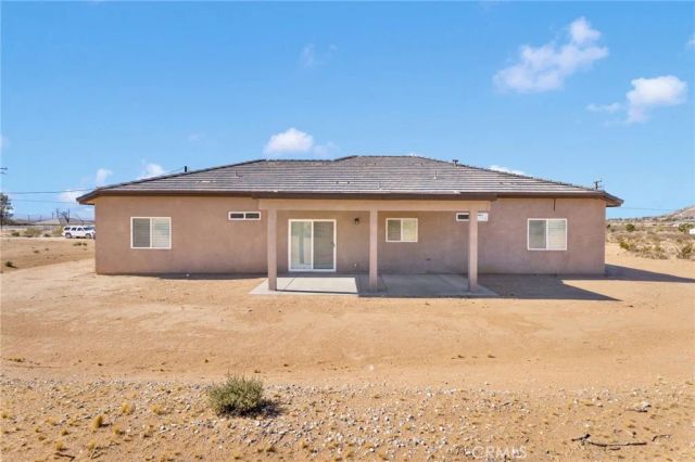 15561 Desert Star, Apple Valley, CA 92307