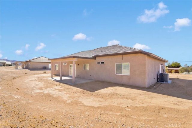 15561 Desert Star, Apple Valley, CA 92307