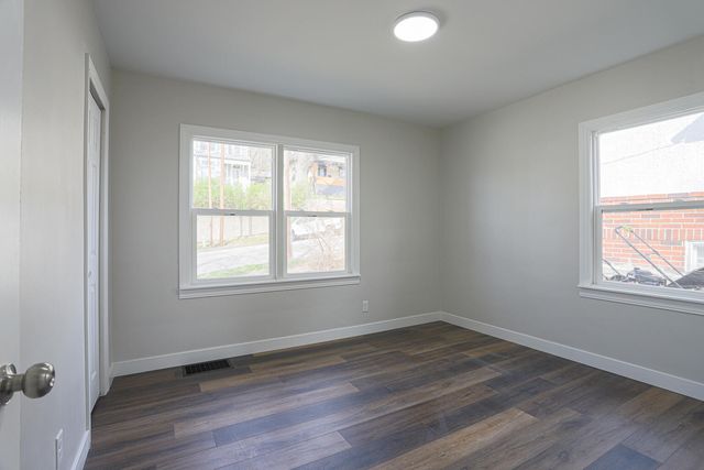 350 FRANK Street, Council Bluffs, IA 51503