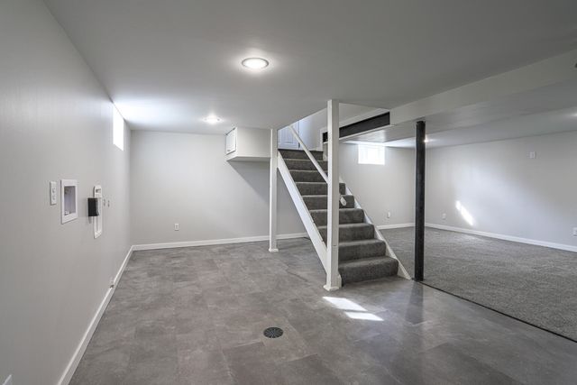 350 FRANK Street, Council Bluffs, IA 51503