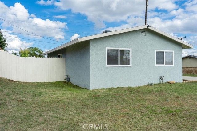 6355 Jade, Jurupa Valley, CA 92509