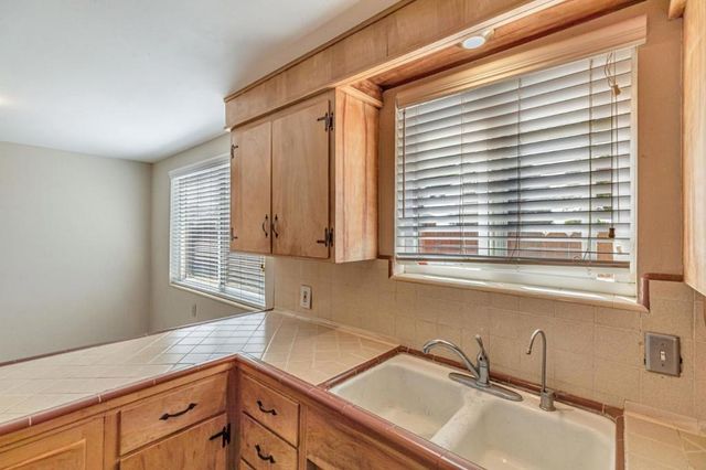 2718 Ferguson Road, Gilroy, CA 95020