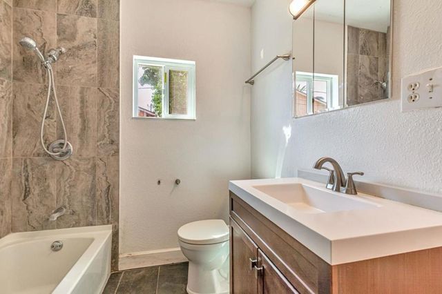 2718 Ferguson Road, Gilroy, CA 95020