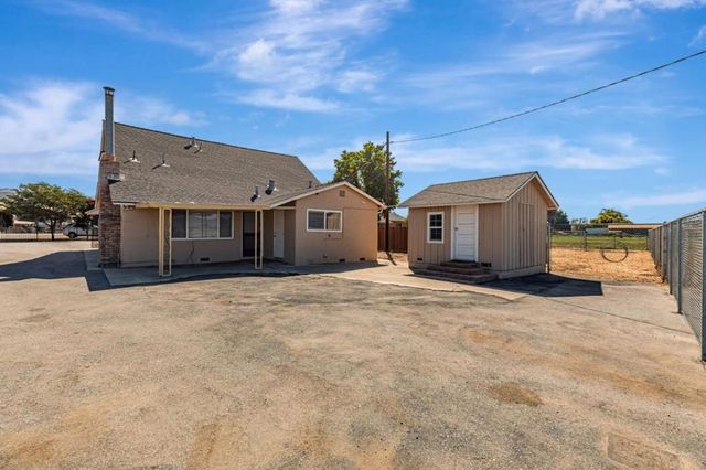 2718 Ferguson Road, Gilroy, CA 95020