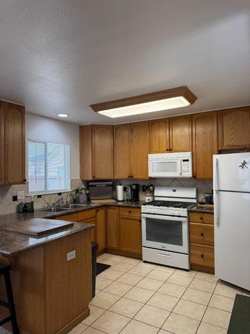 2718 Ferguson Road, Gilroy, CA 95020