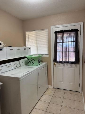 2718 Ferguson Road, Gilroy, CA 95020