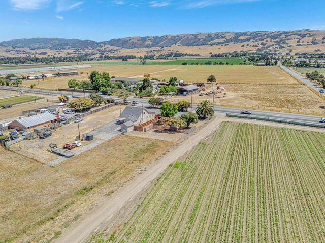 2718 Ferguson Road, Gilroy, CA 95020